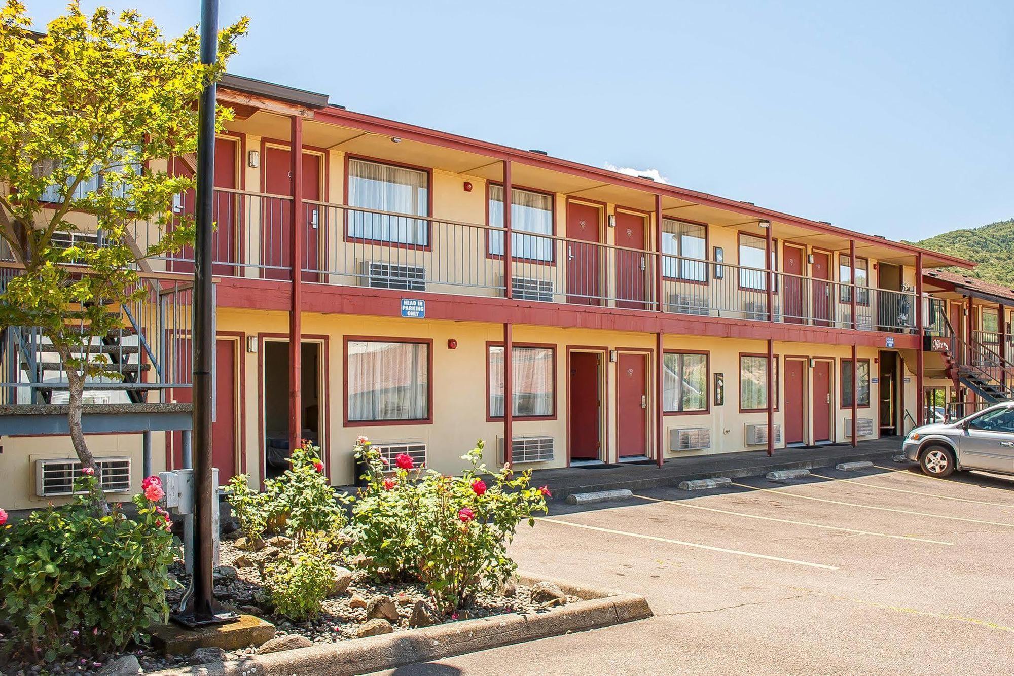 Econo Lodge アシュランド エクステリア 写真